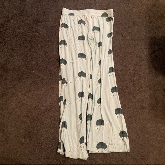 Kate Quinn the woods modal blue crane pajama pants - Picture 2 of 6